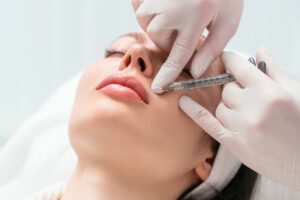 Lip augmentation and correction procedure in a cosmetology salon